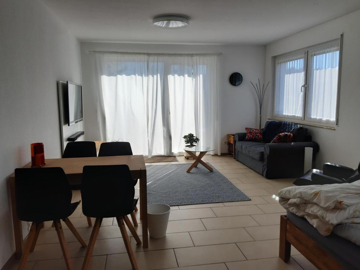 Apartment Ferienwohnung Würzburg *